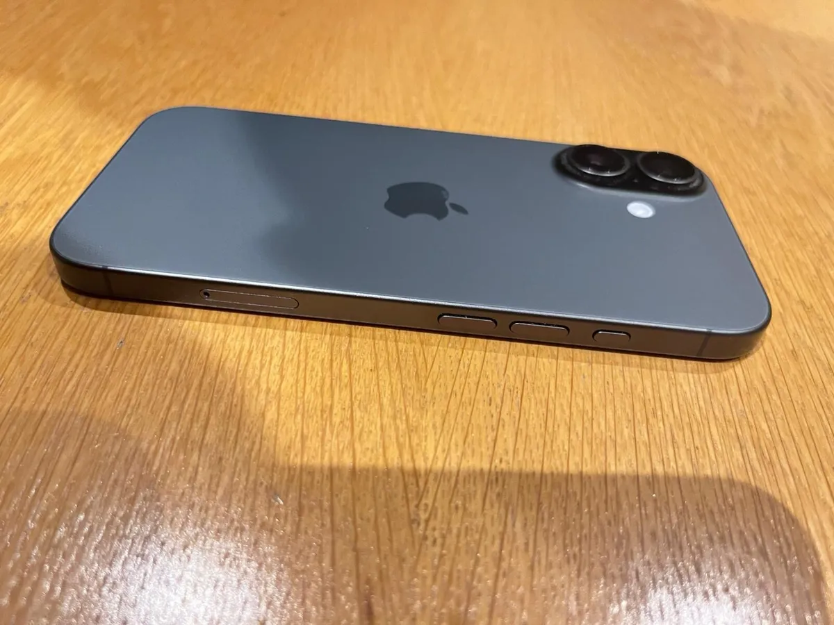 iphone 17 Ash black 256gb - Image 4