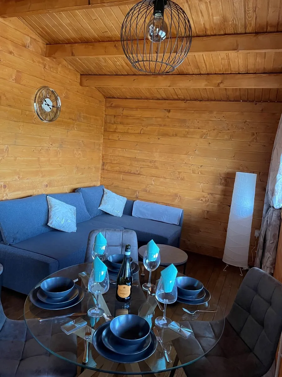 2 Bedroom Log Cabin - Image 3