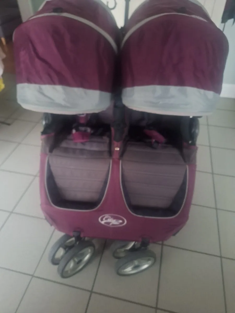 Double buggy - Image 1