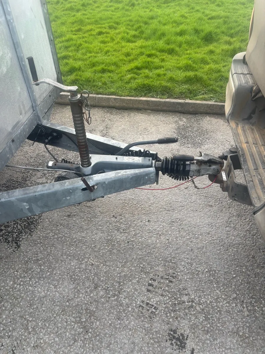 Nugent cattle trailer - Image 3