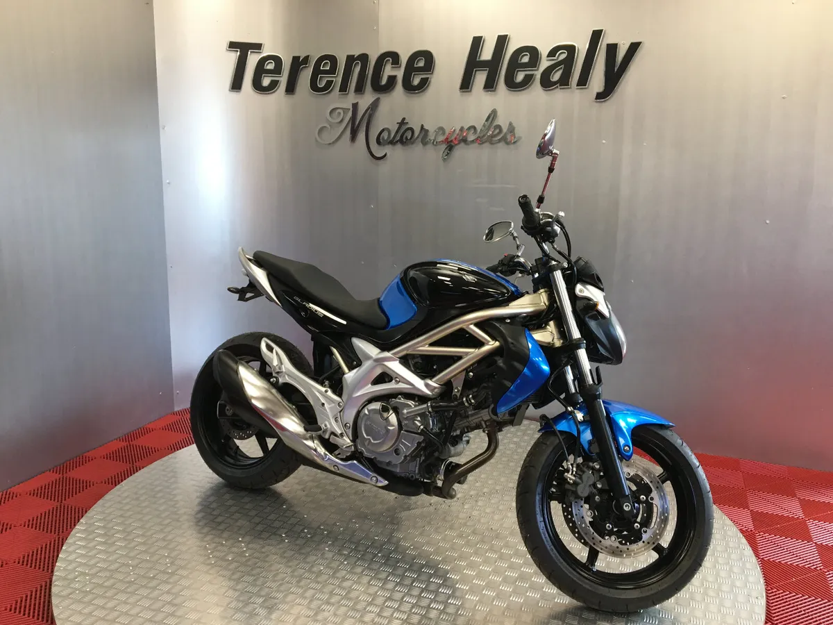 2010 Suzuki SV650 GLADIUS ''Very Good Condition'' - Image 1