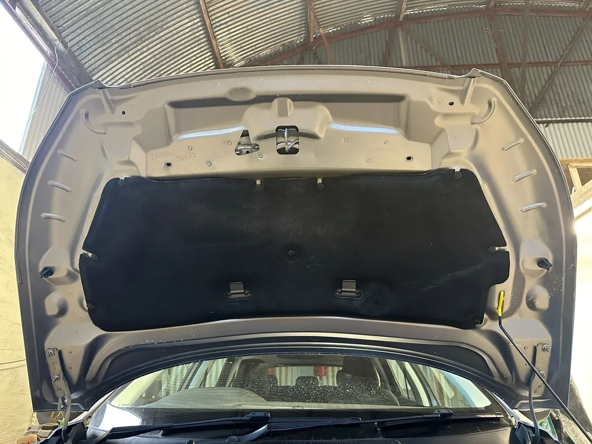 PEUGEOT 308 bonnet hood - Image 4