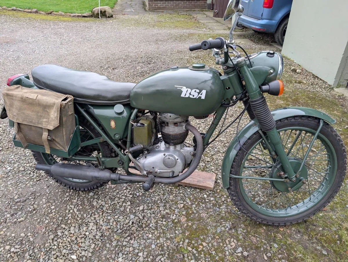 BSA B40 1967 - Image 1