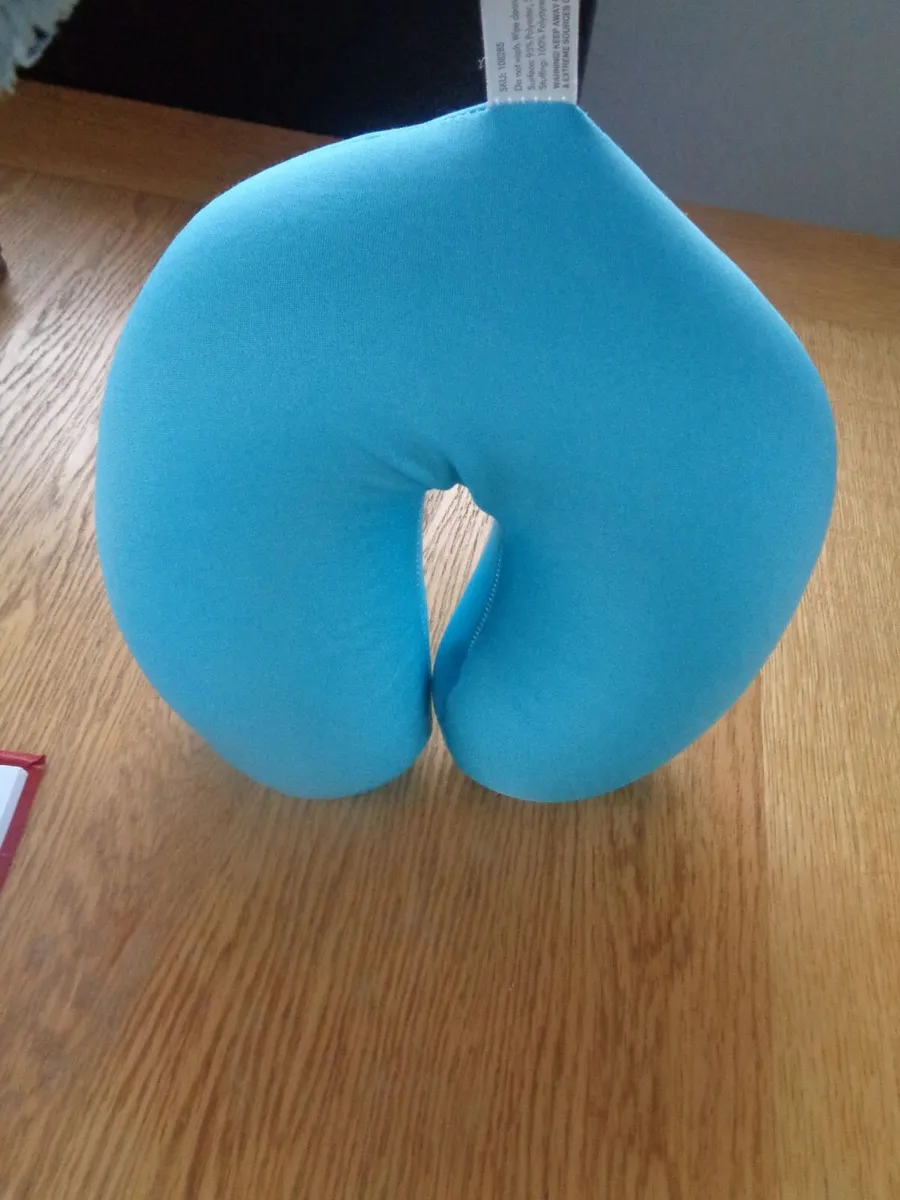 Neck Support Pillow for Sale - Image 3