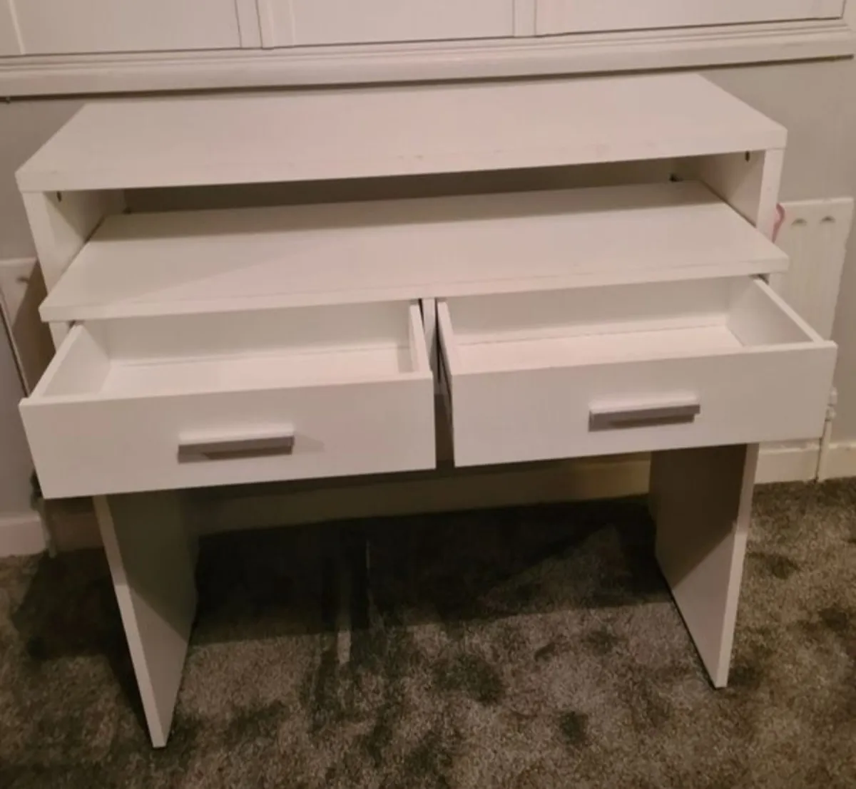 Dressing table - Image 2