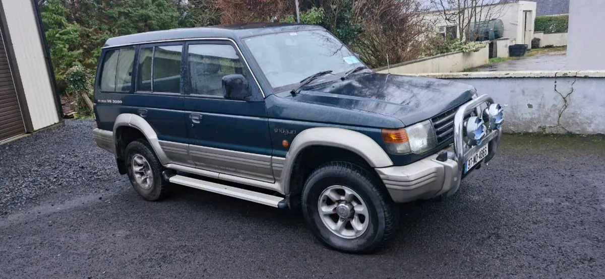 MITSUBISHI PAJERO SHOGUN GLS - Image 4