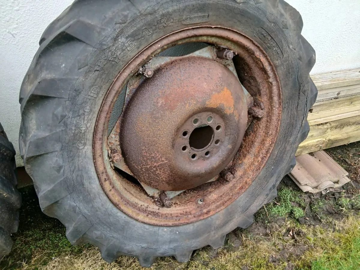 Tractor wheels - Image 2
