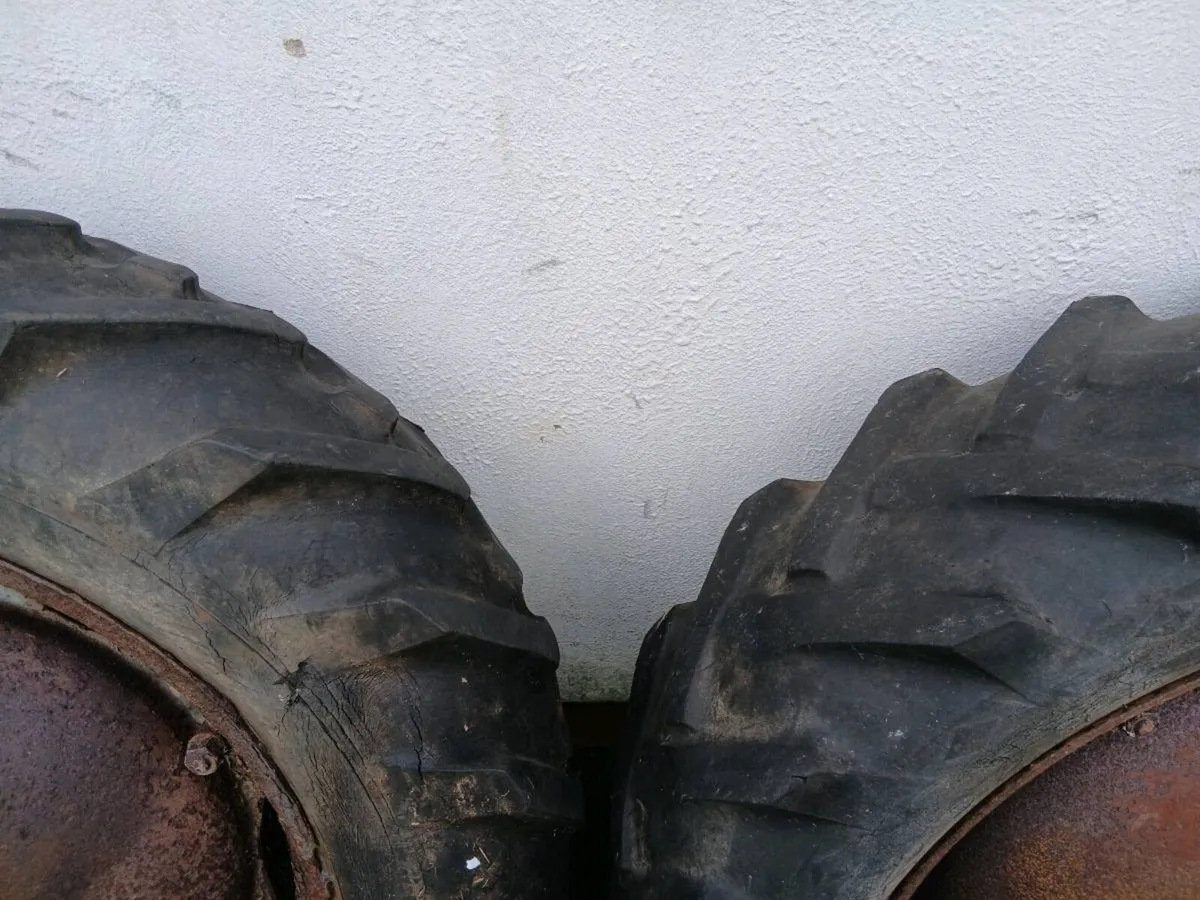 Tractor wheels - Image 4