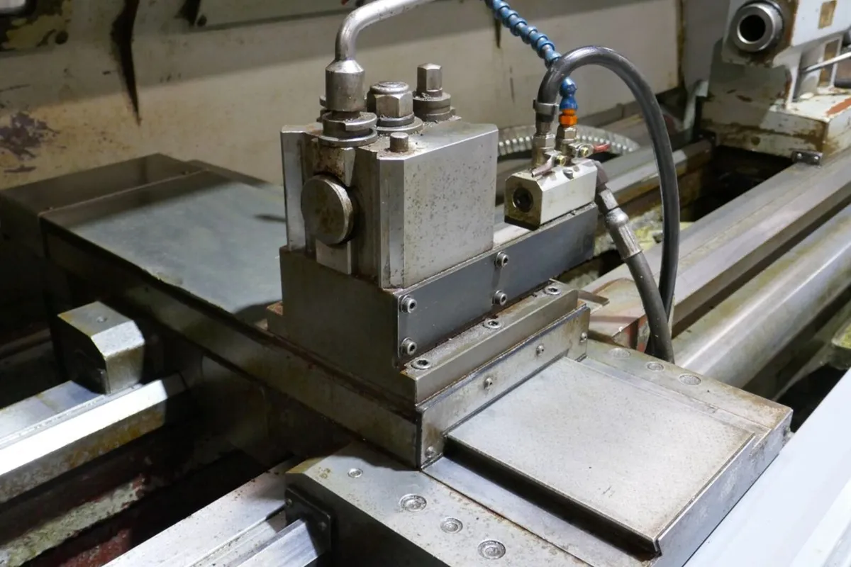 XYZ ProTurn VL 425 Lathe - Image 4