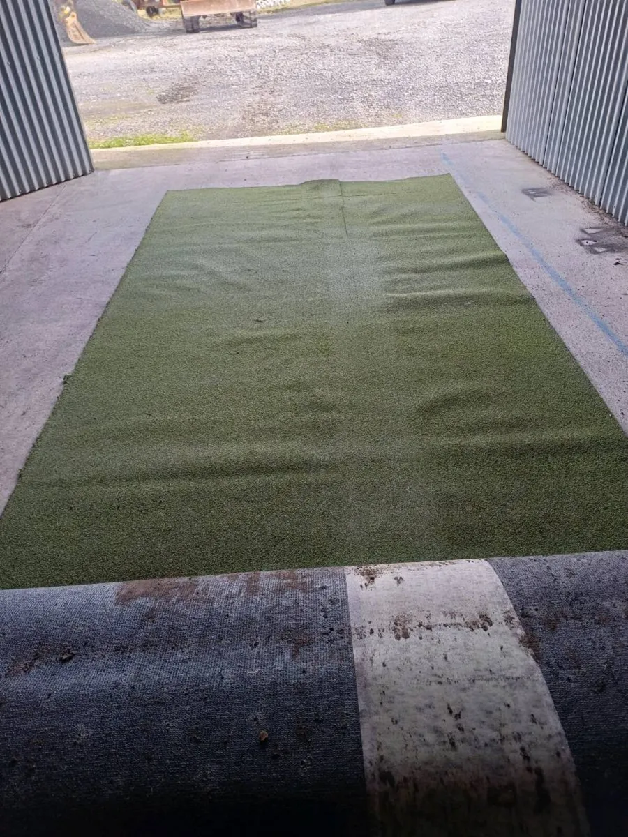 Green mats - Image 2