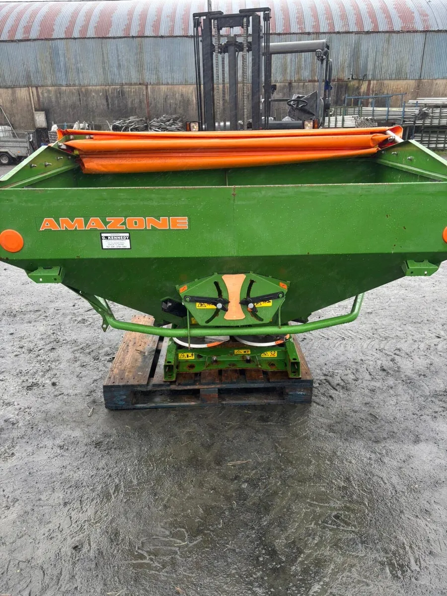 Amazone Fertiliser Sower ZX-A 1402 - Image 2