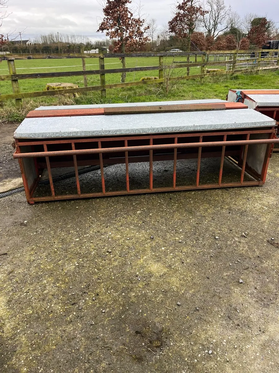 Lamb Creep Feeder