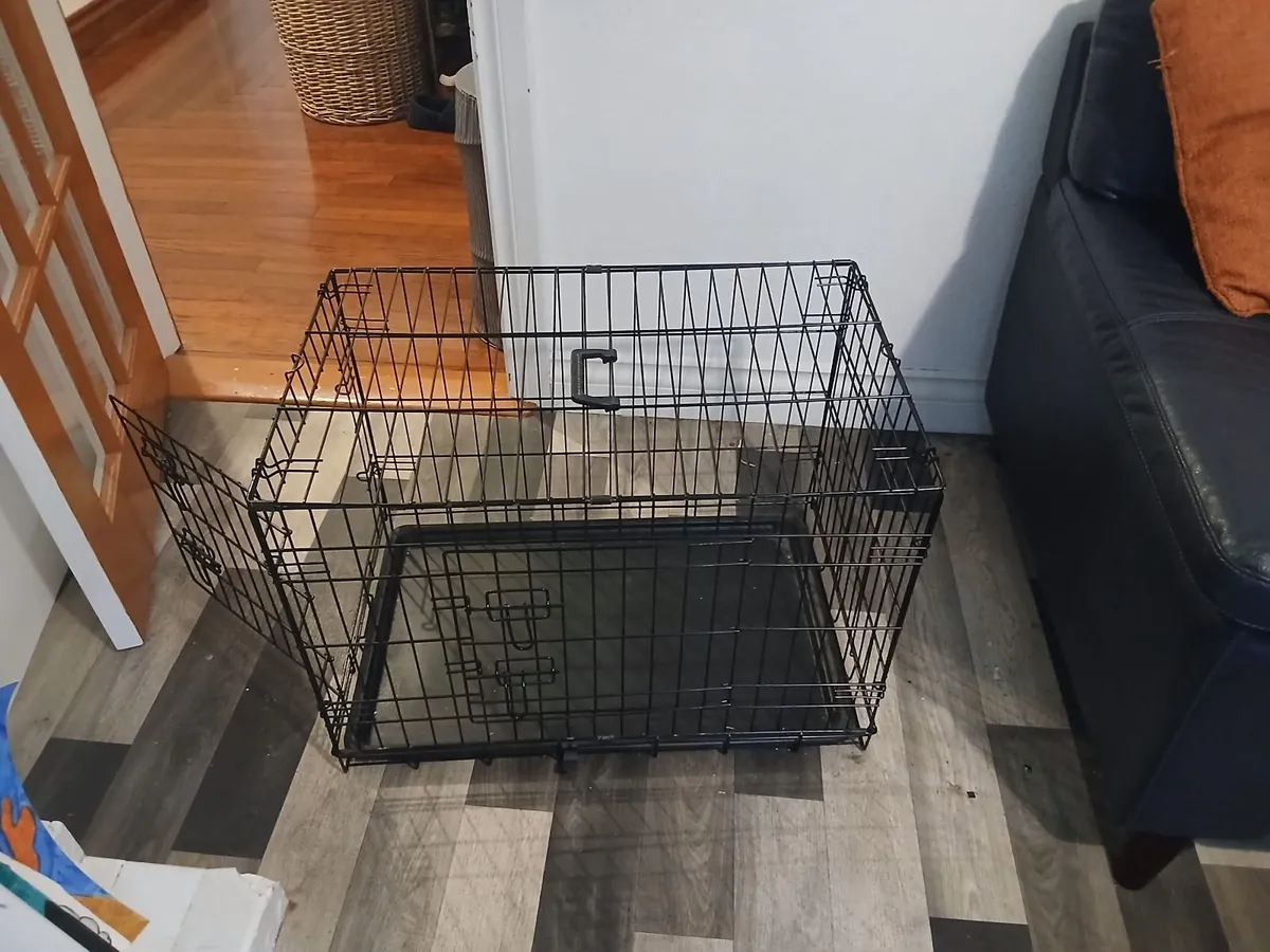 Dog crate