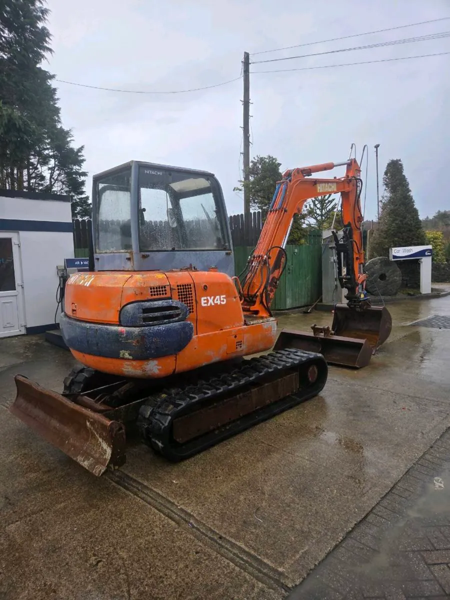 Hitachi EX45 mini digger - Image 3