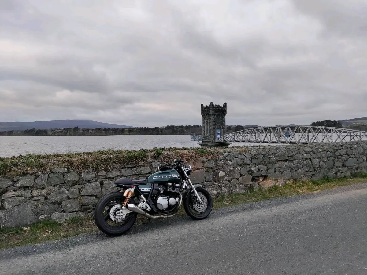 Yamaha XJR400 Cafe Racer - Image 3