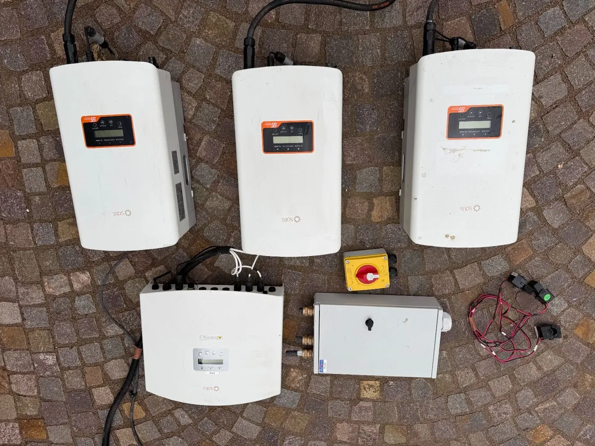 Solis 10kW S5 3 Phase Inverter + Export Manager - Image 1