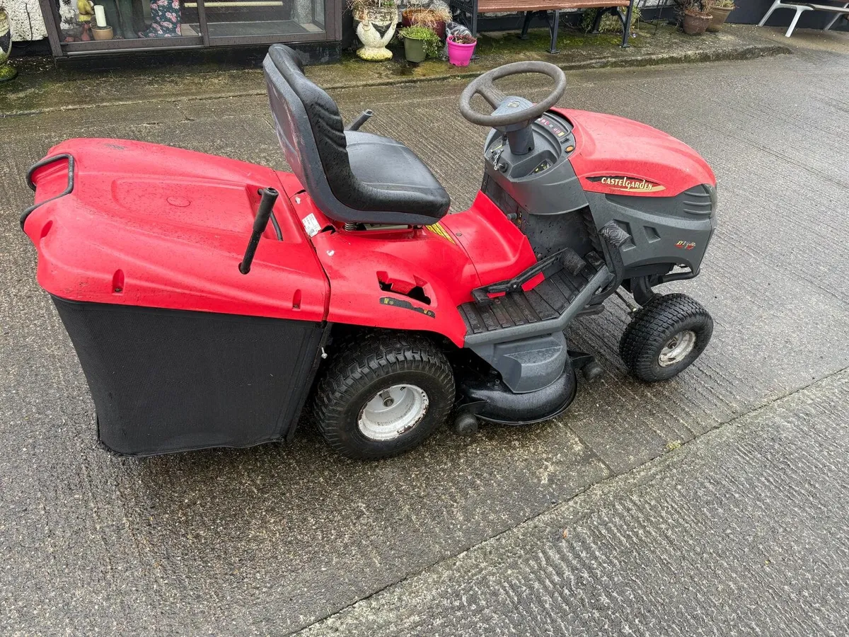 Castelgarden XT 160 HD Lawn Mower - Image 1