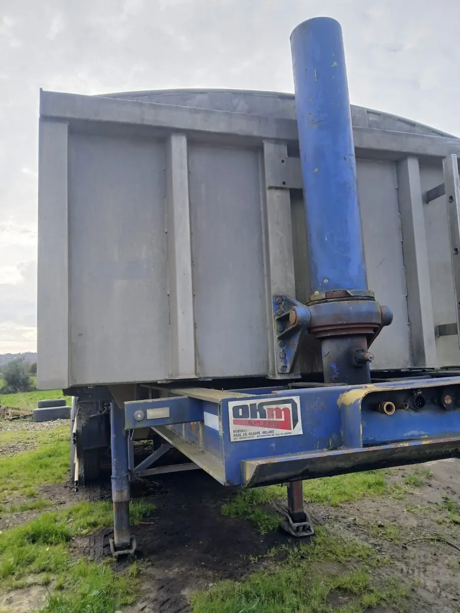 OKM Tipping Trailer - Image 3