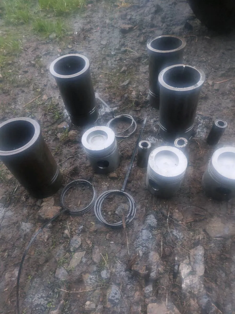 For sale zetor engine piston liners - Image 3