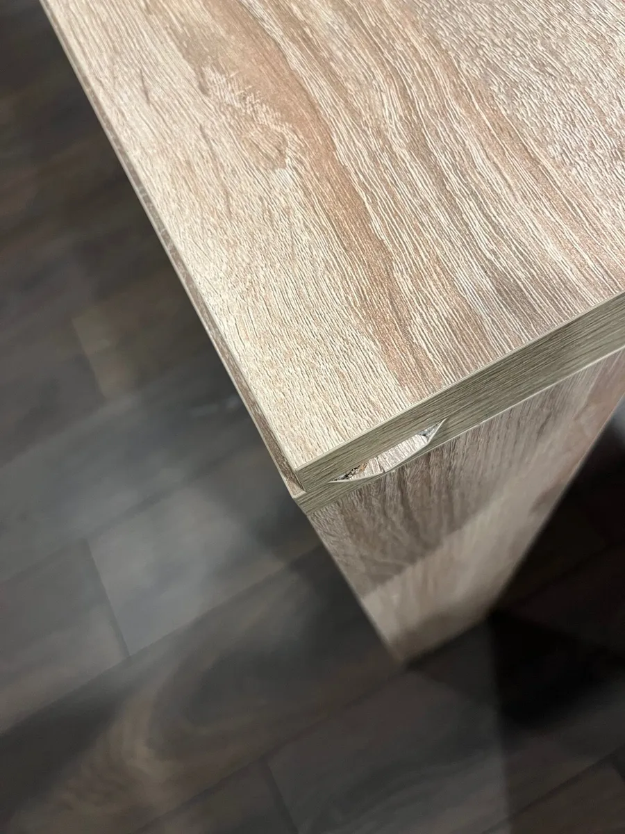 Dining table - Image 3