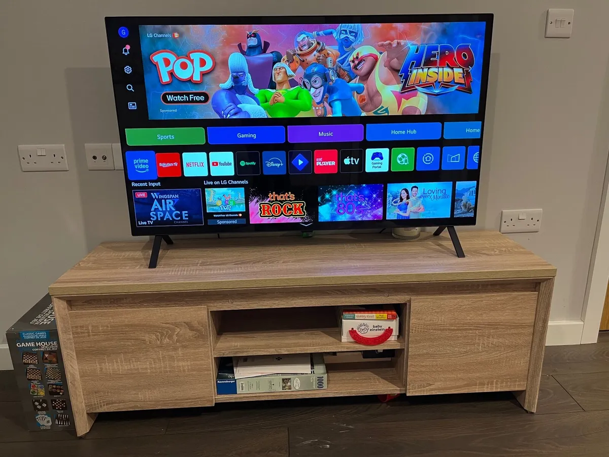 Tv stand - Image 2