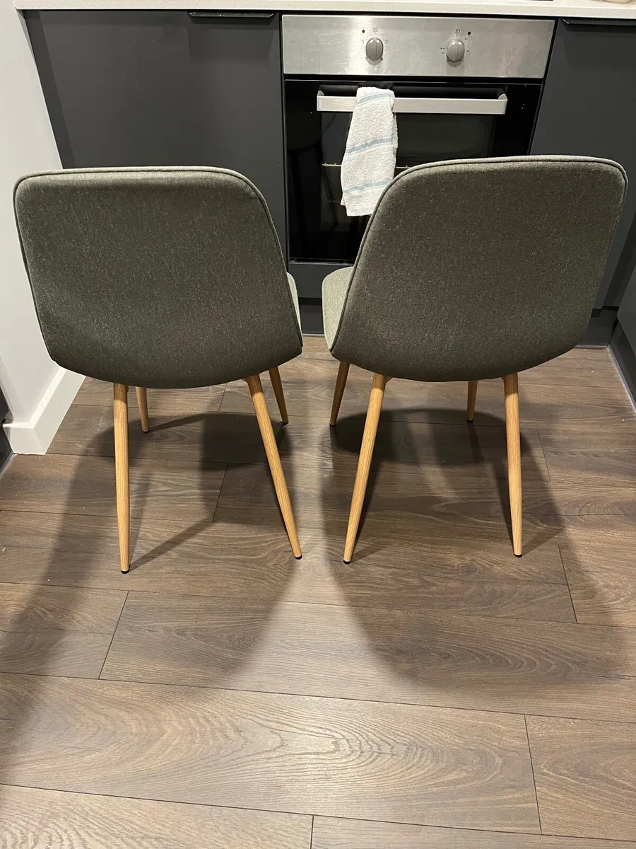 Dining chairs - Image 2