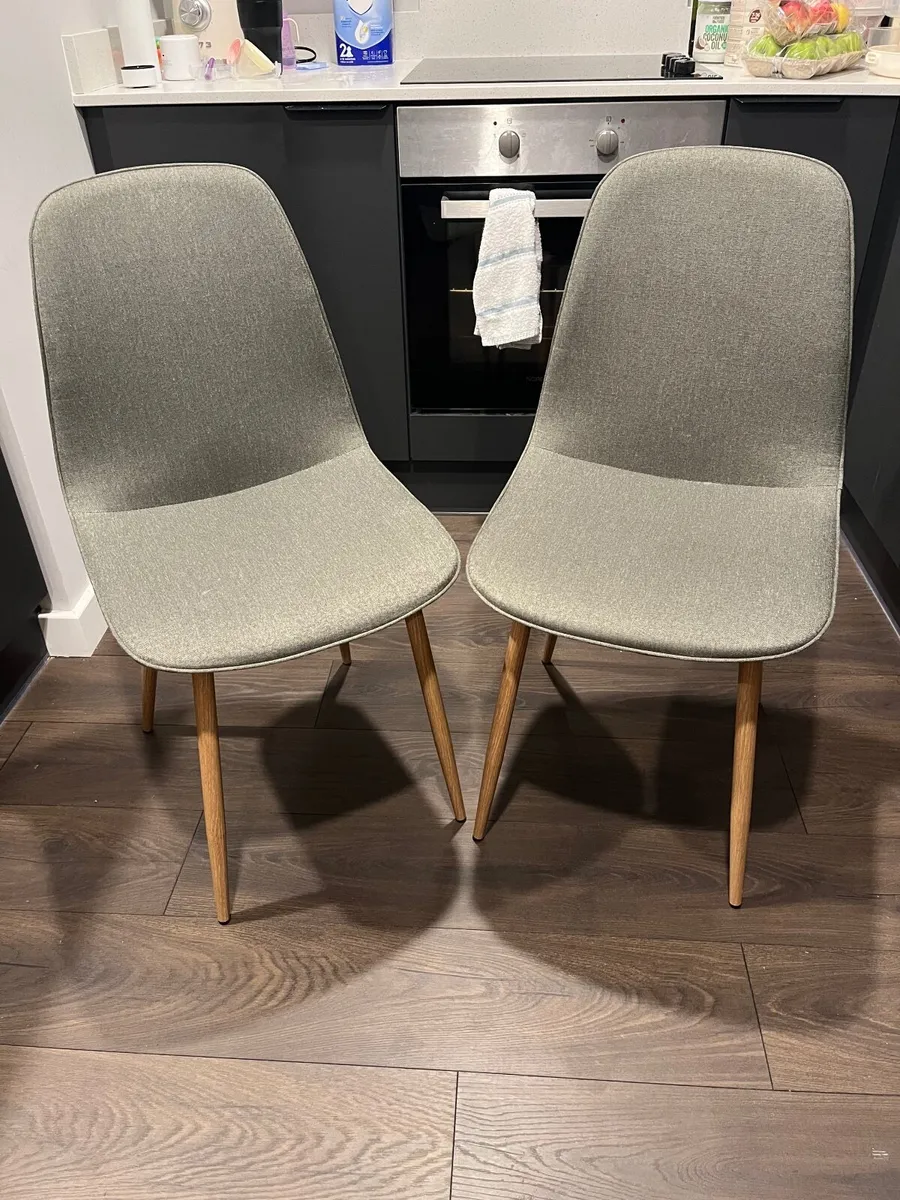 Dining chairs - Image 1