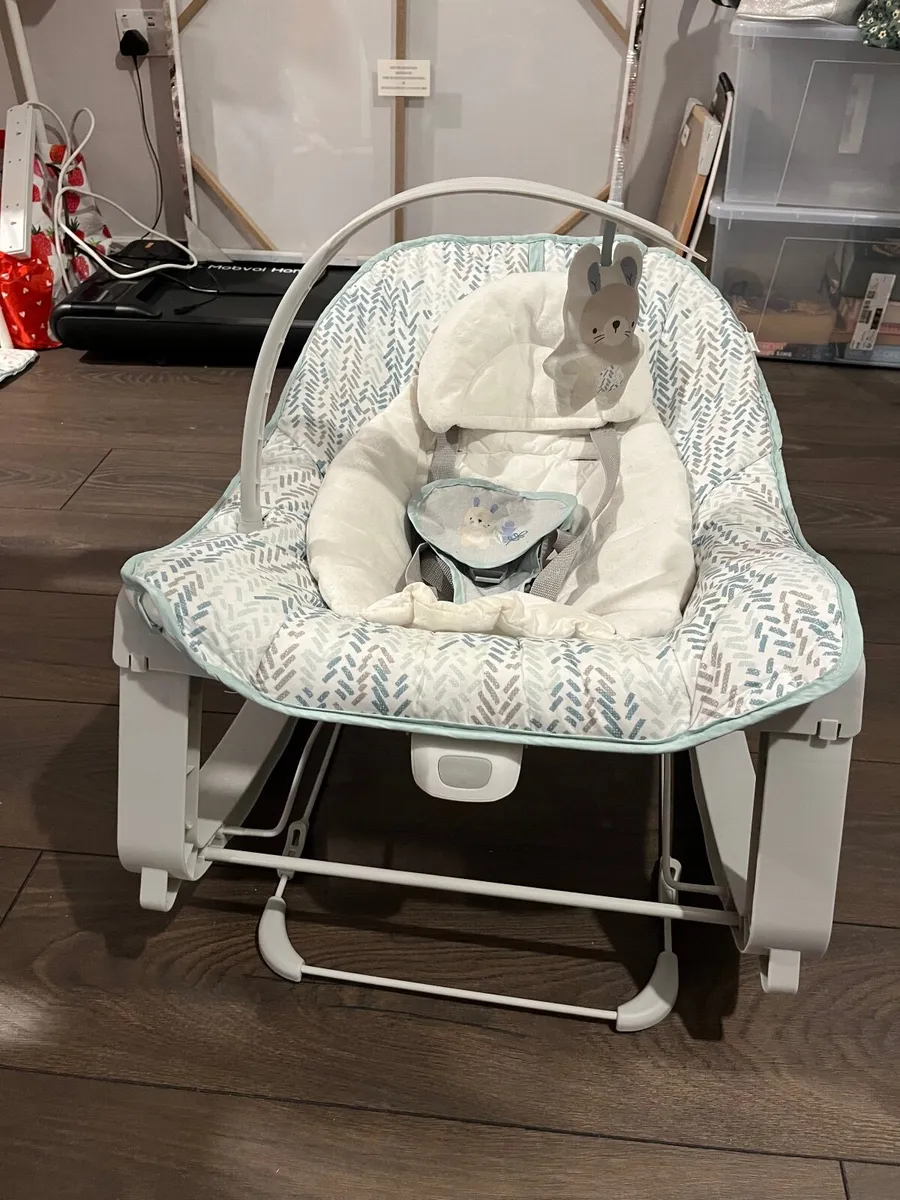 Baby bouncer chair - Image 3