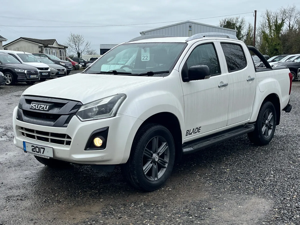 2017 ISUZU DMAX 1.9 MANUAL *BLADE MODEL* - Image 1