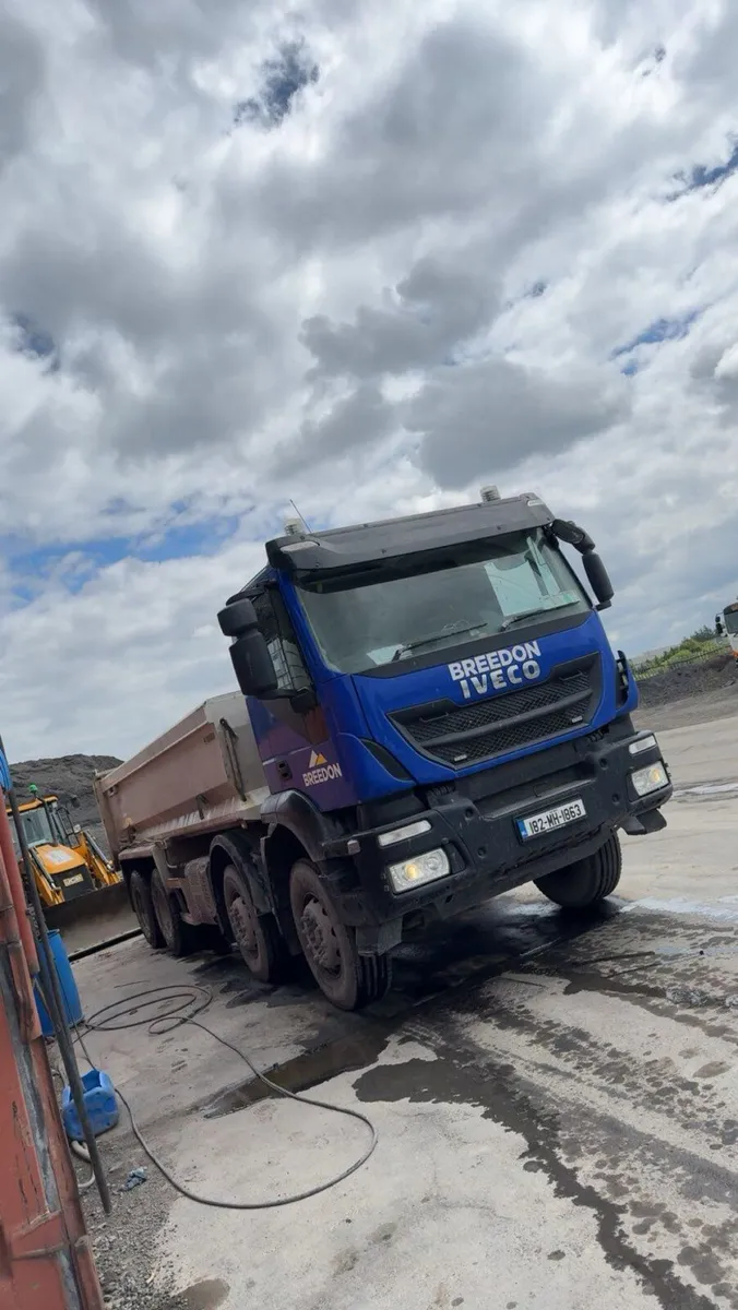 X2 Iveco Trakkers - Image 3