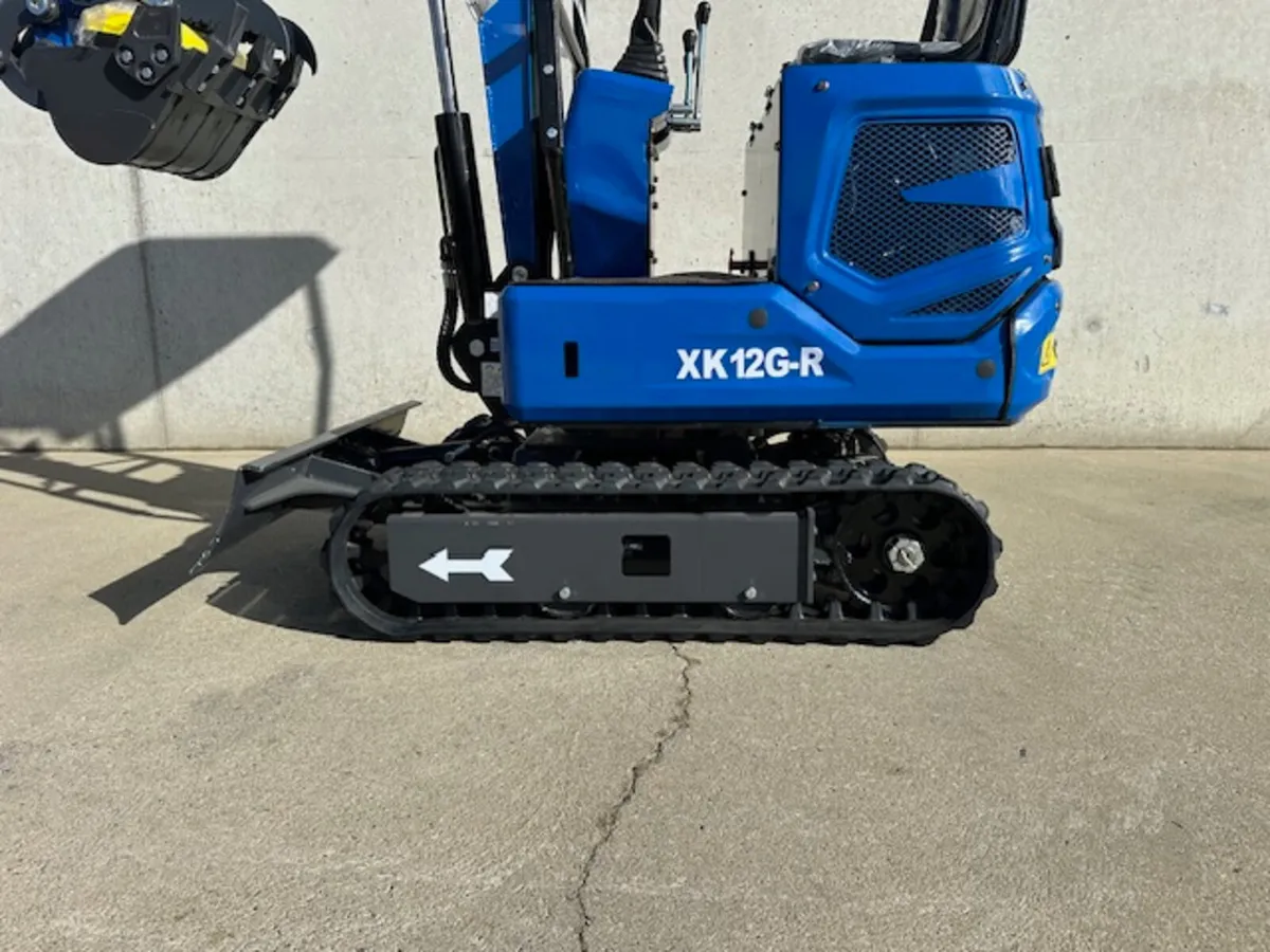 New AGT 1 Tonne Mini Excavator **Online Auction** - Image 4