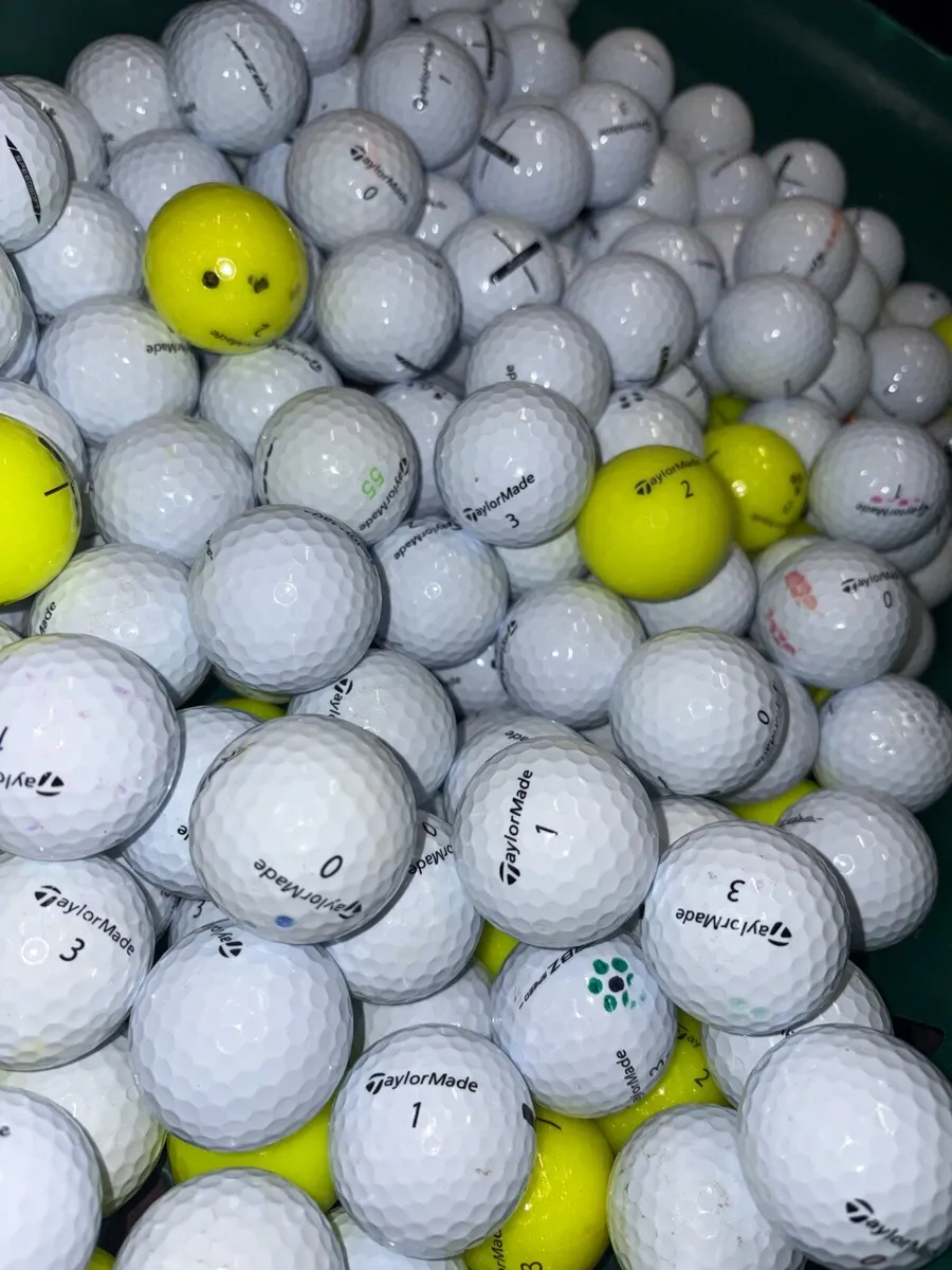 40 Taylormade Golf Balls