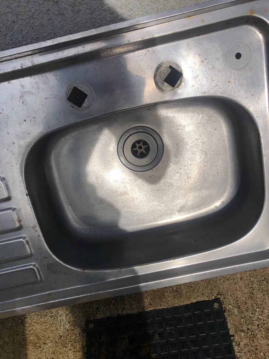 Kitchen sink - Image 4