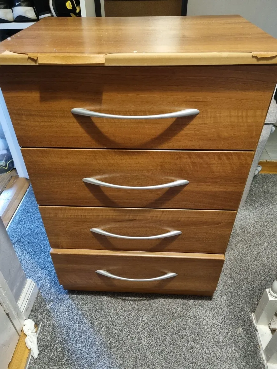 chest of drawers - Image 2