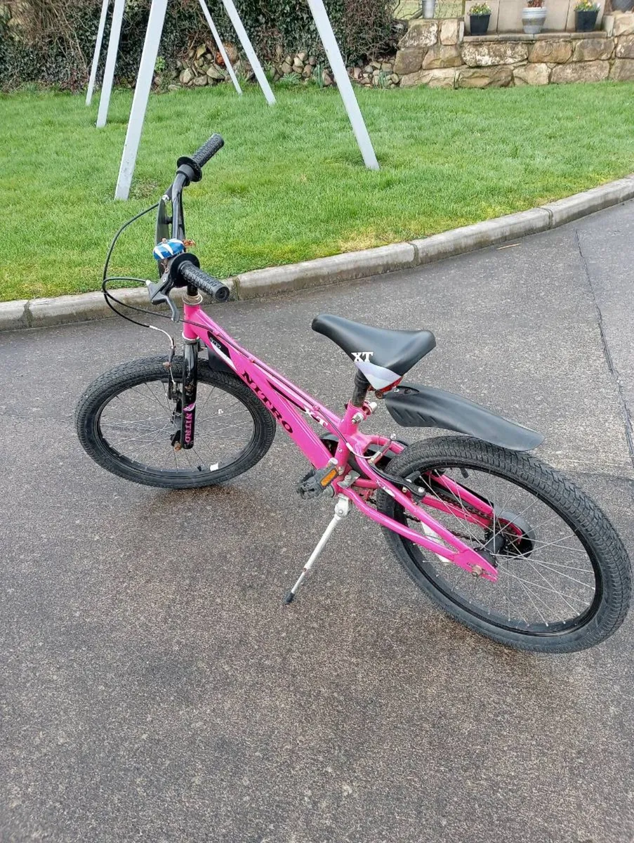 Girls pink bmx - Image 2