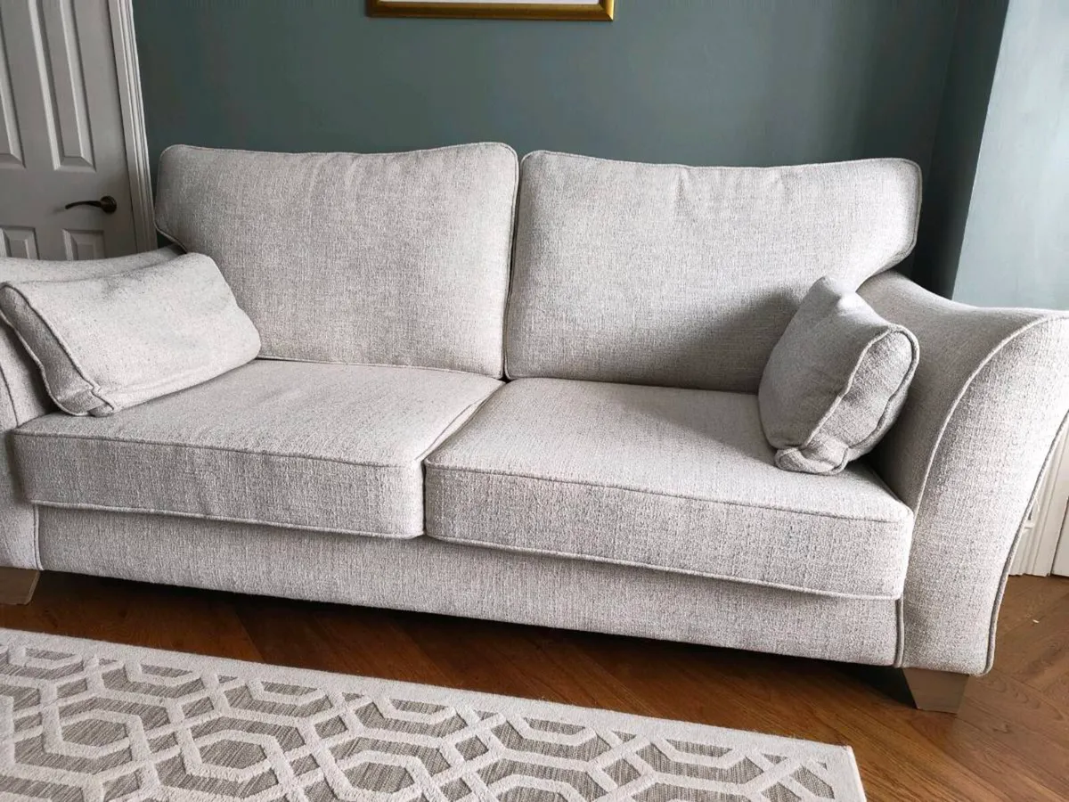 Shannon sofa-Pearl - Image 3