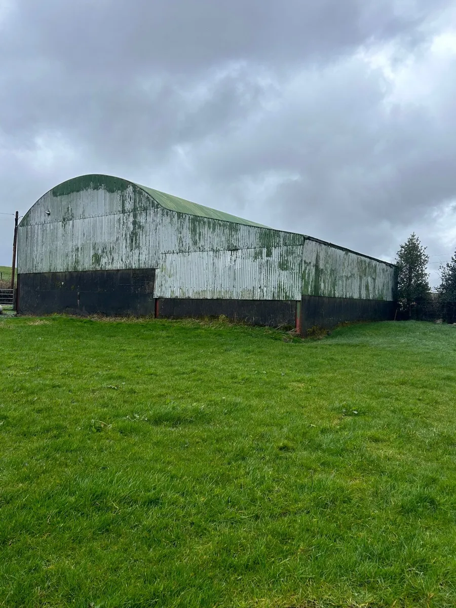 Three Bay Round Roof Shed with lean-to - Image 2