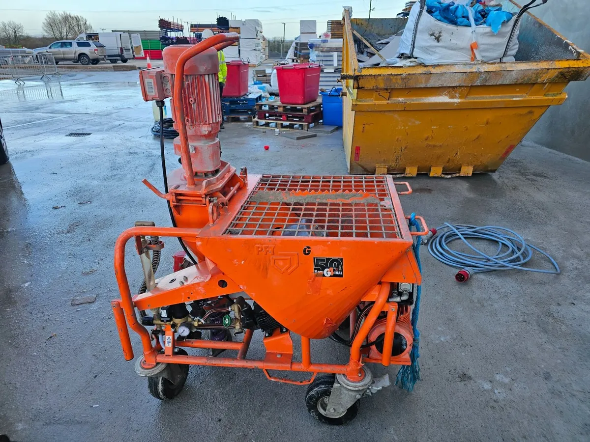 G4 plastering machine - Image 1