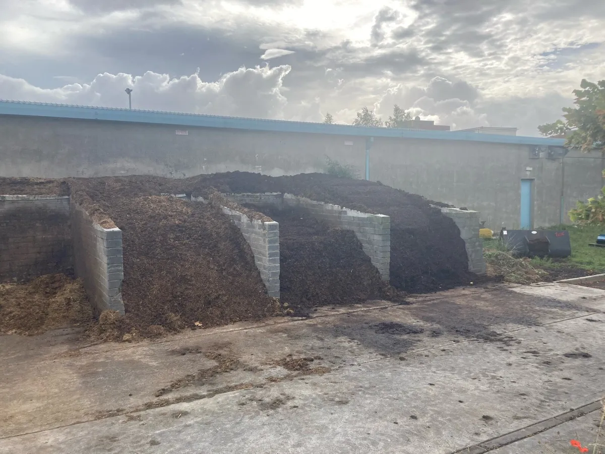 Miscanthus compost - Image 2