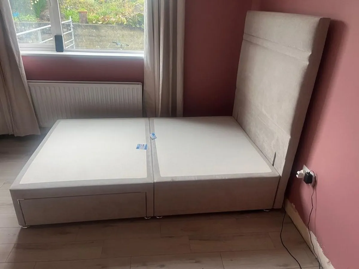 small double bed - Image 3