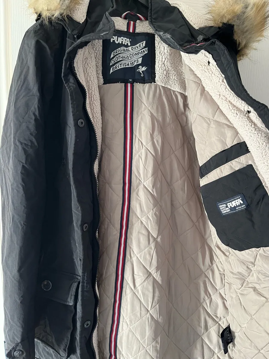 Puffa black parka - Image 3