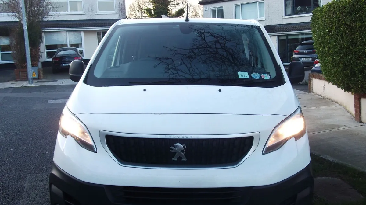 Peugeot Expert 2020 - Image 4