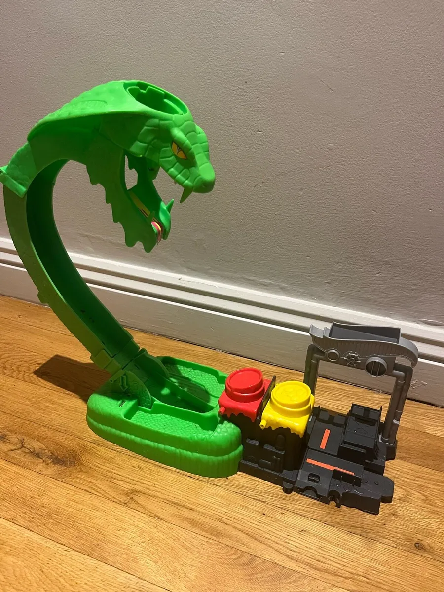 Hot wheels track - Image 1