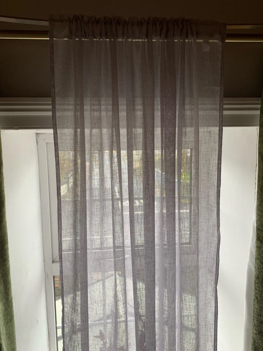 Curtains - Image 1
