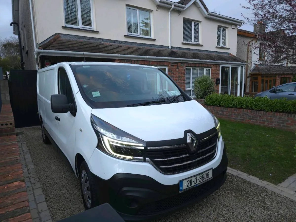 Renault Trafic 2.0 Dci High Spec - Image 1