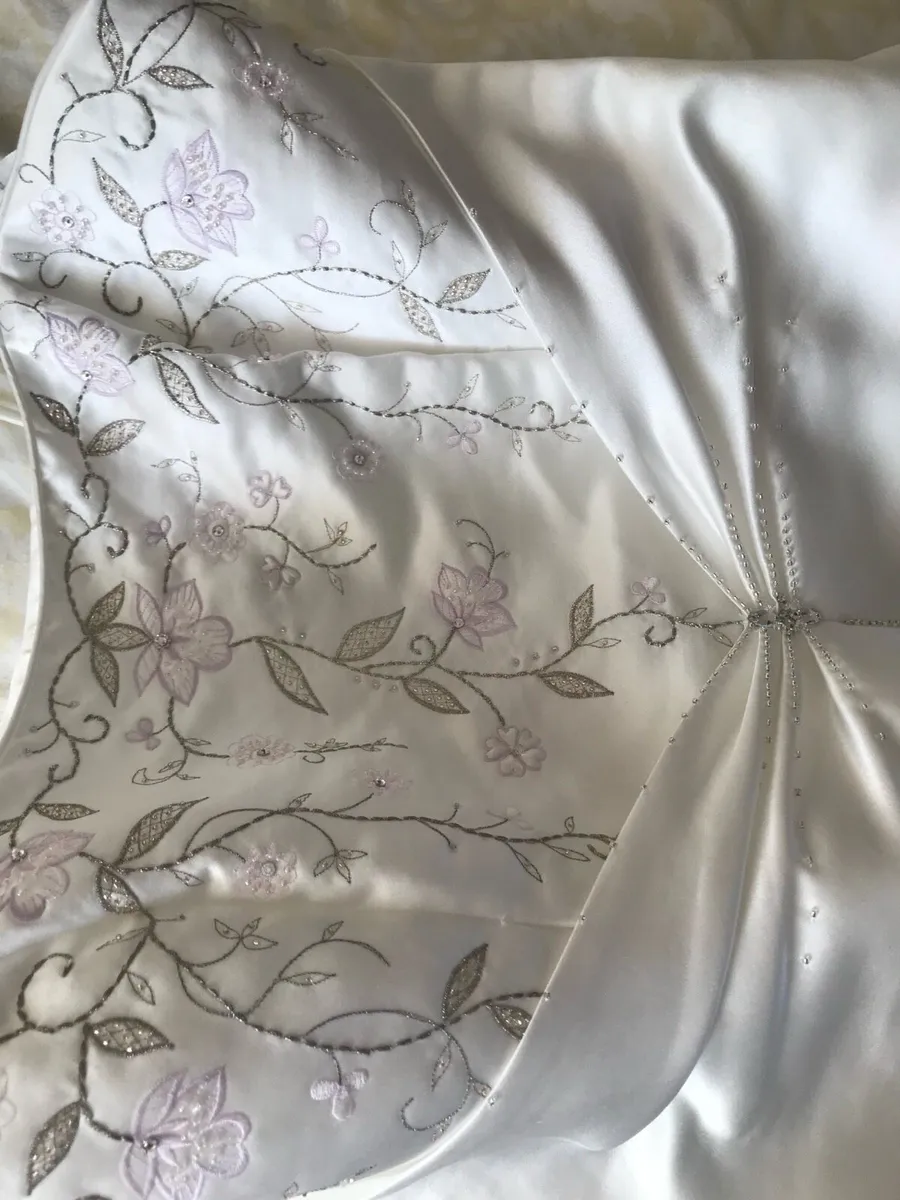 Wedding Dress - Image 3