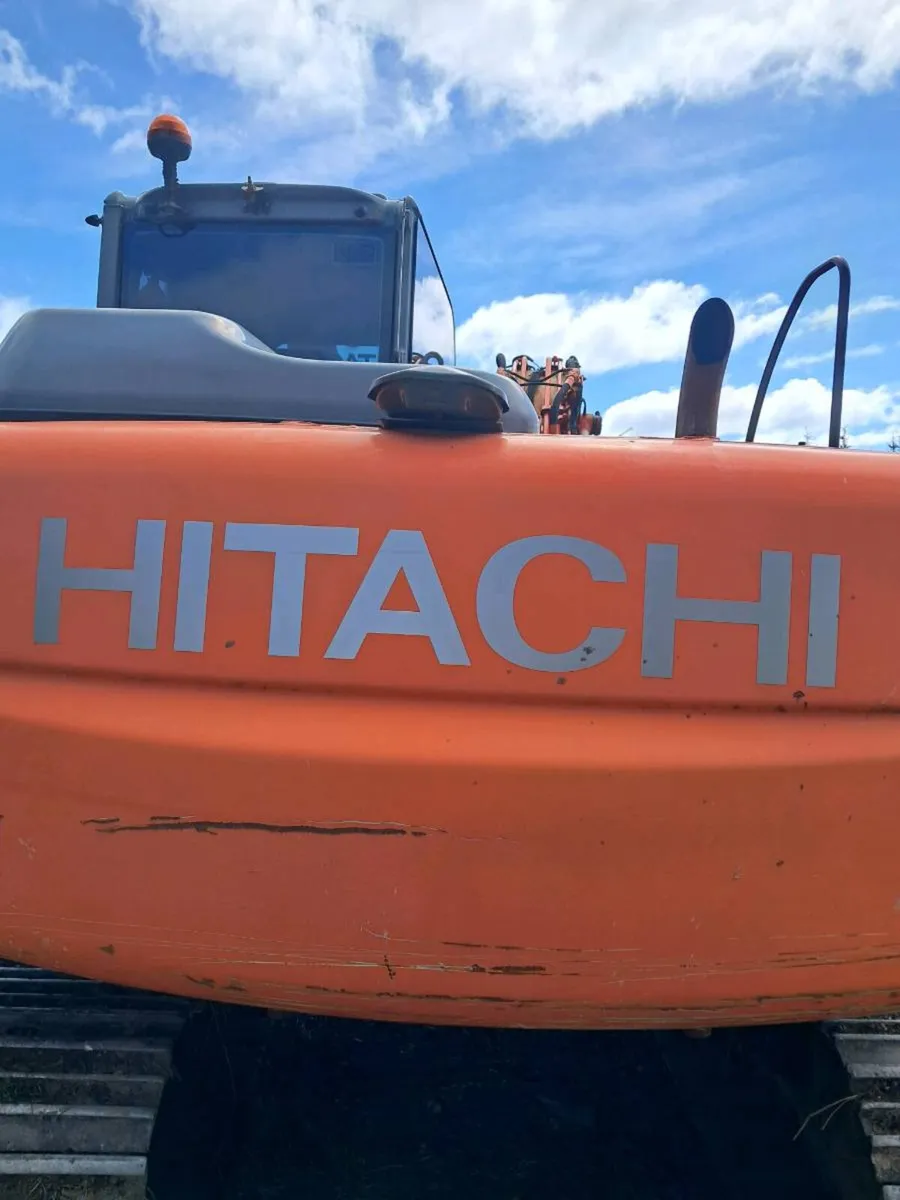 Hitachi zaxis 130-3 - Image 3