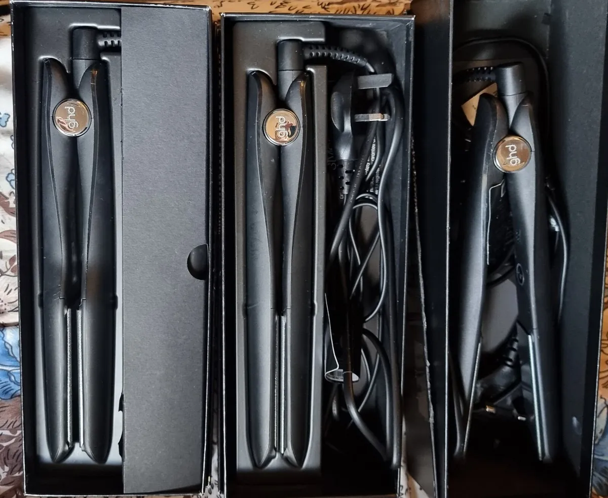 3x Ghd straightener - Image 1