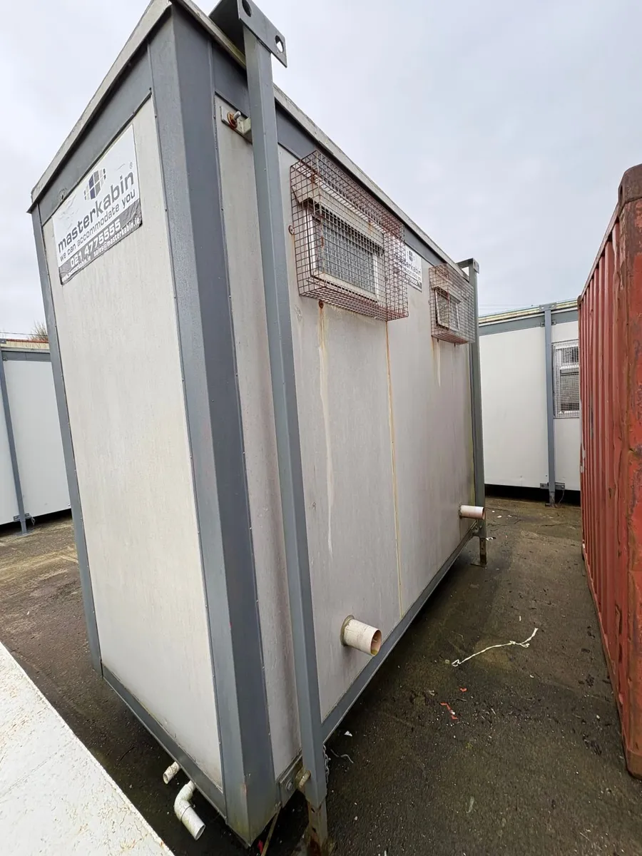3m x 1.5m Twin WC - Image 4