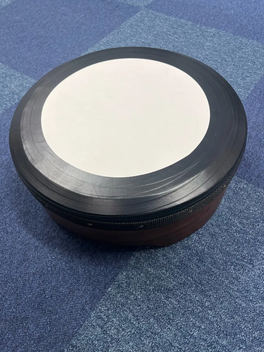 Koda Tunable Banjo + case - Image 1